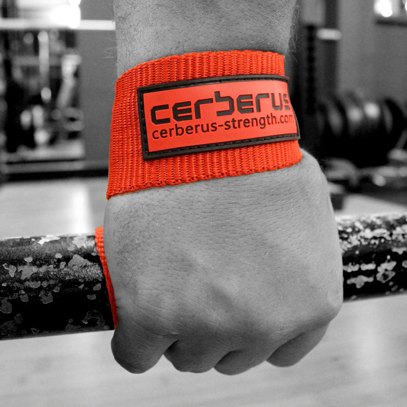 CERBERUS STRENGTH Pols Wraps Brustgurt Für Rucksack Cerberus Strength Ultra Handgelenkbandagen (Paar) – In 3 Längen, Aus Elasthan/Polyester Elite Wrist Wraps Trainingswrap Voor Bankdrukken CERBERUS STRENGTH Pols Wraps Brustgurt Für Rucksack Cerberus Strength Ultra Handgelenkbandagen (Paar) – In 3 Längen, Aus Elasthan/Polyester Elite Wrist Wraps Trainingswrap Voor Bankdrukken